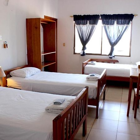 Galapagos Best Hostel Puerto Ayora  Esterno foto